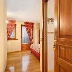 D'hotes Maribel - Terme 3*